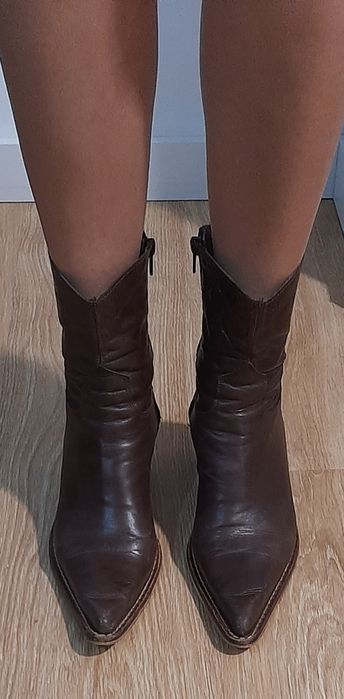 Botas castanhas Mustang