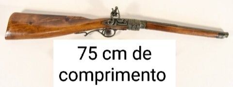 Decoração em Madeira e Ferro