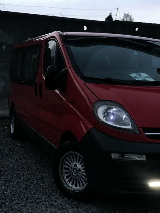 Opel Vivaro 2002 ТОРГ