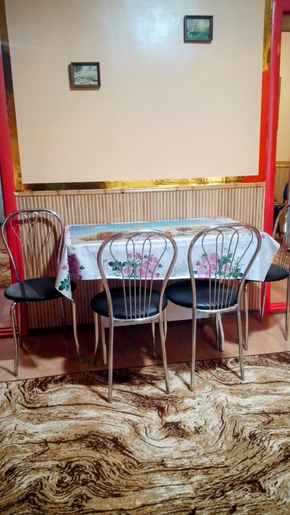 Для хороших людей 2 ком.кв.Соборная-Макдональдс, WI-FI, док 5 кроватей