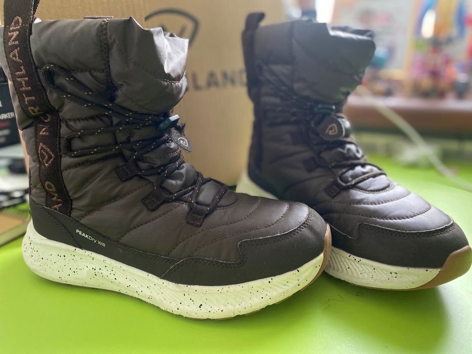 Northland : підліткові зимові дутики чоботи для дівчинки