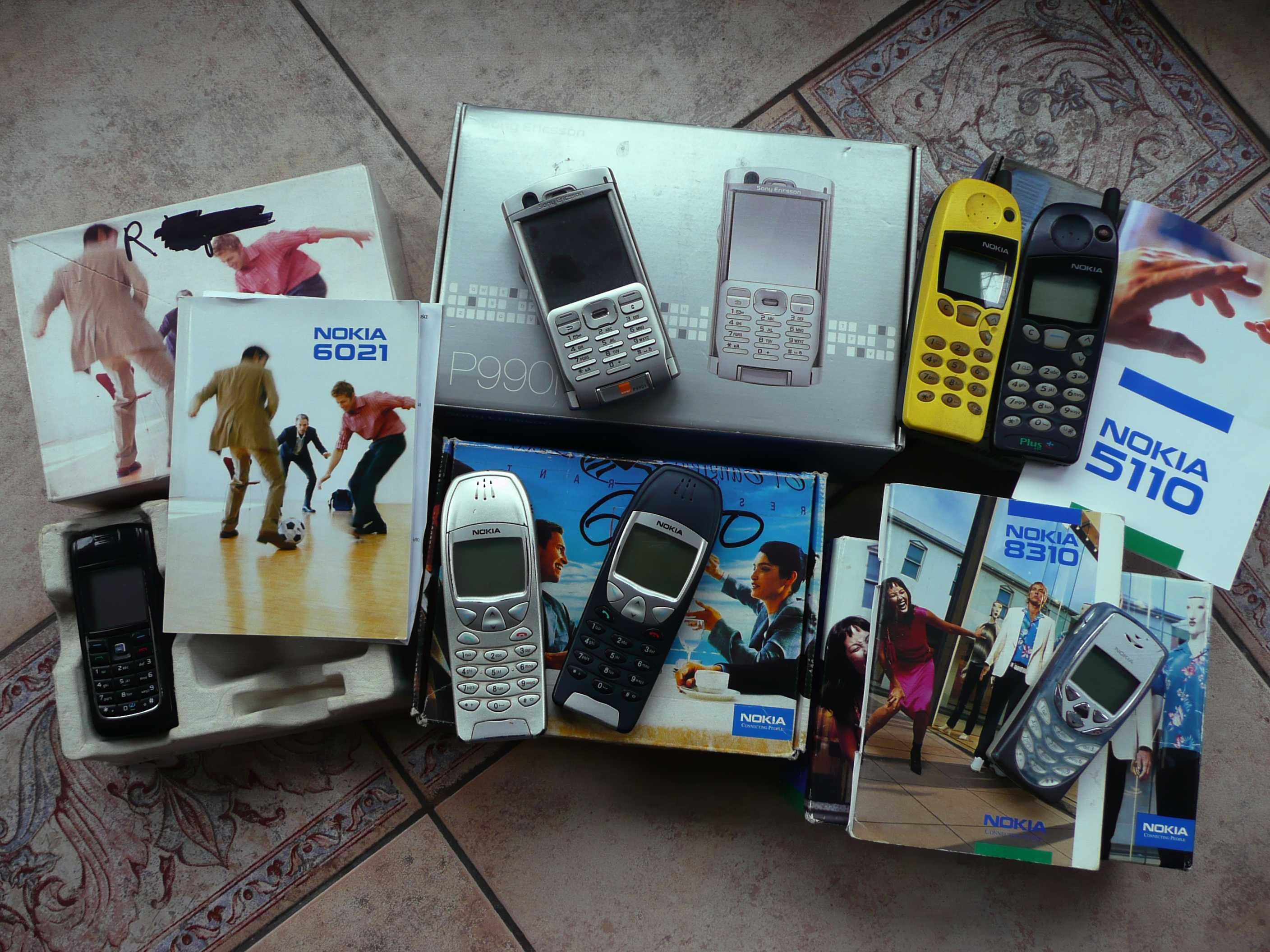 sprawne telefony ericsson sonyericsson nokia futerały etui 8310 t65