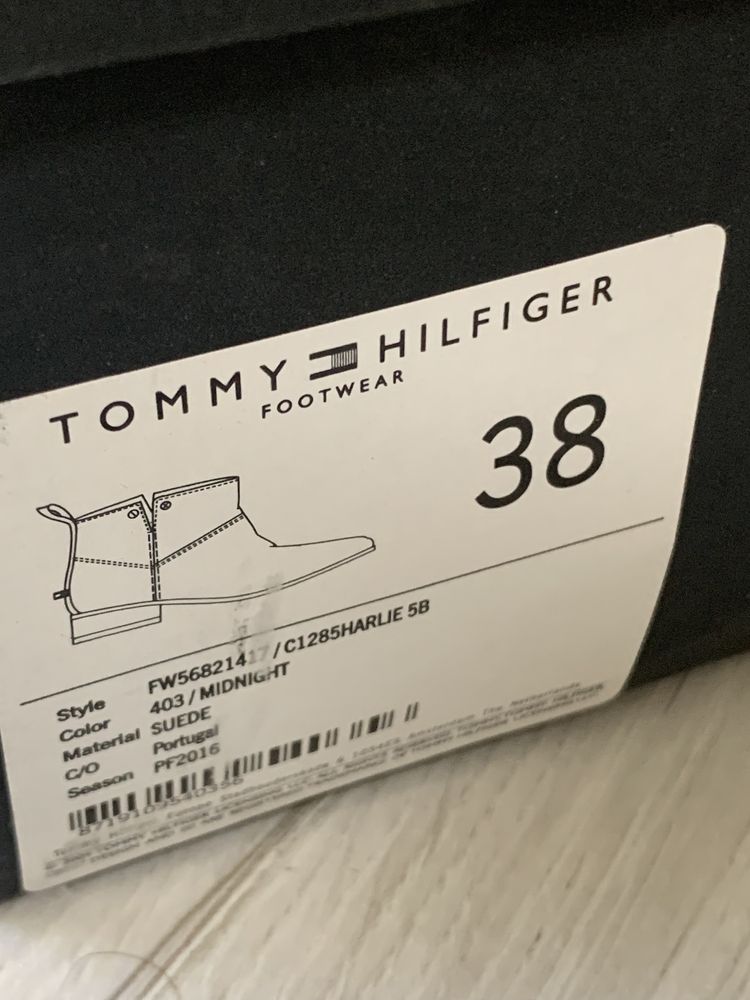 Ботинки замшевые Tommy Hilfiger 25-25,5 см