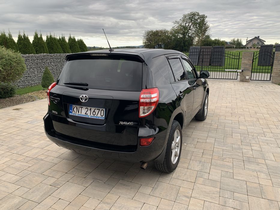 Toyota RAV 4 - 2010 samochód na sprzedaż