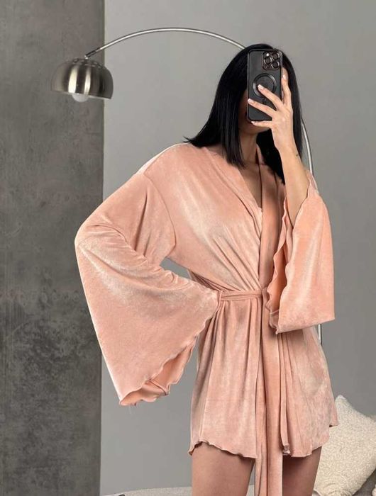 Велюровий жіночий жэнский міні халат