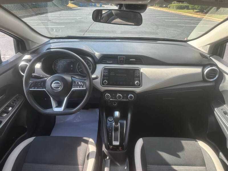 2021 Nissan Versa SV