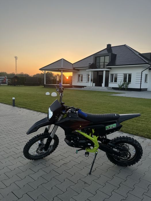 cross lizard 125 z kaskiem just razem z goglami,60 mth