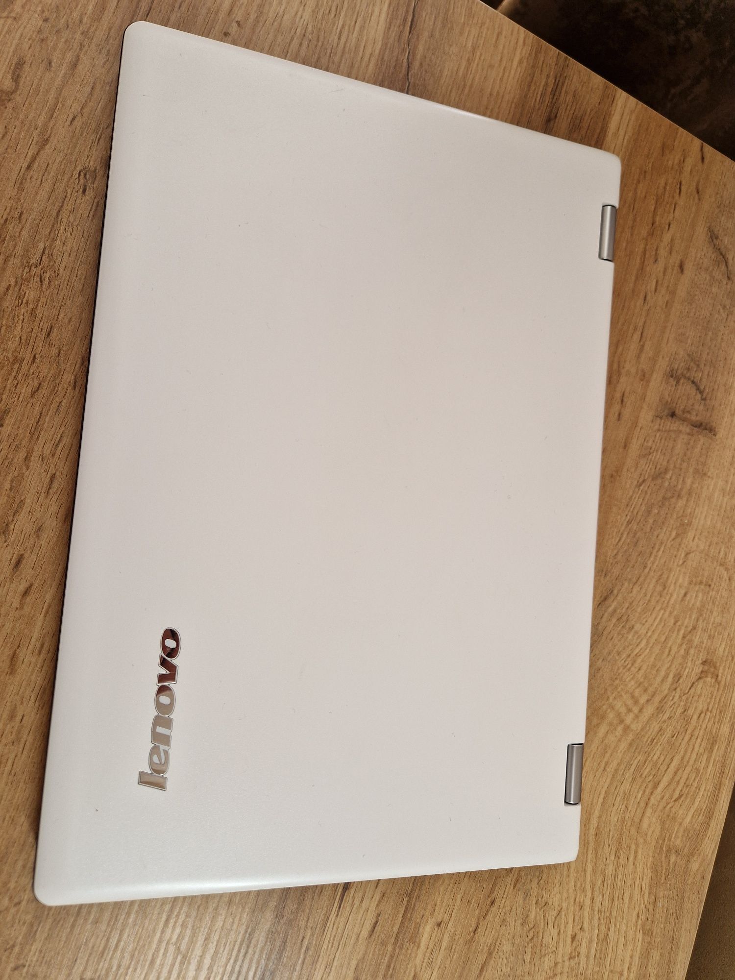 Сенсорний Lenovo Yoga 700 i5 8/256