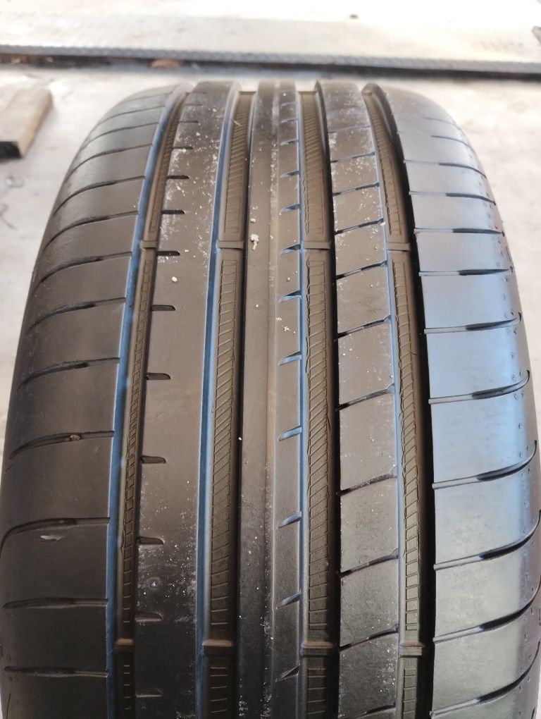 1szt opona Goodyear eagle F1 95Y 235/40/18