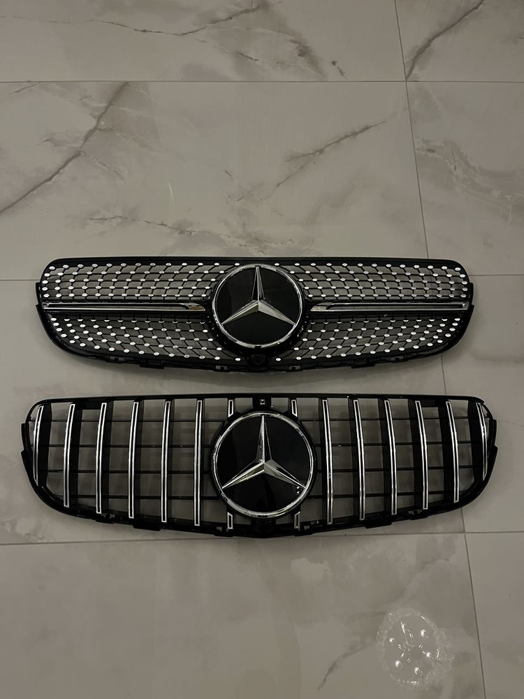 У НАЯВНОСТІ решітка решотка гриль до  Mercedes Benz GLC 2015-2019 р