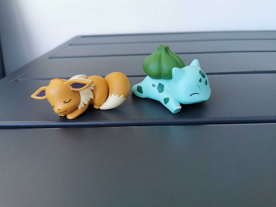 Zestaw figurek Pokemon Bulbasaur i Eevee