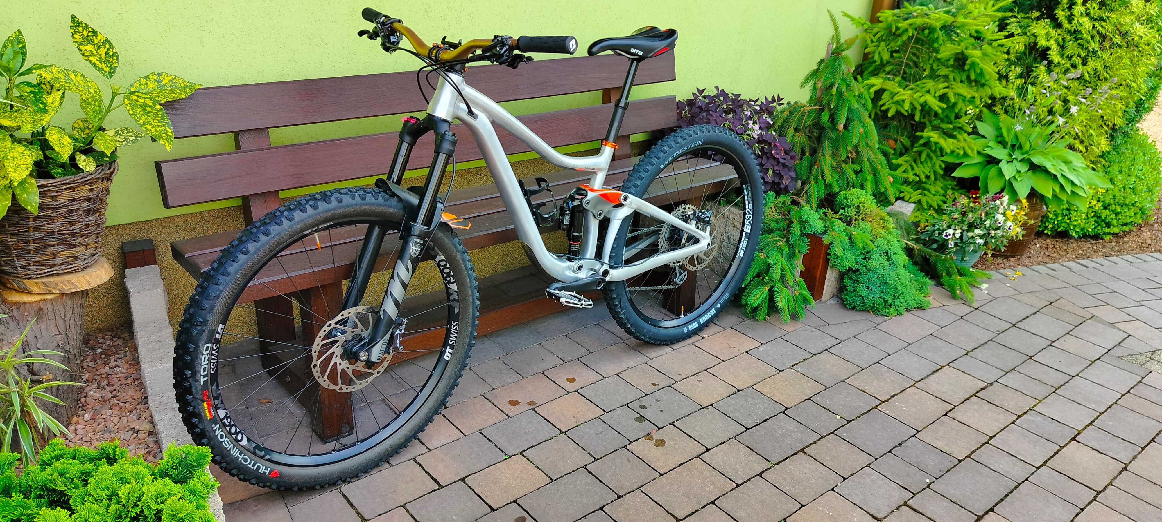 Giant Trance jak X/ Reign 150/140mm RAW Mattoc/RC3 slopeduro?