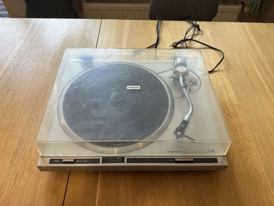 Pioneer PL-300 Quartz Direct Drive Gramofon