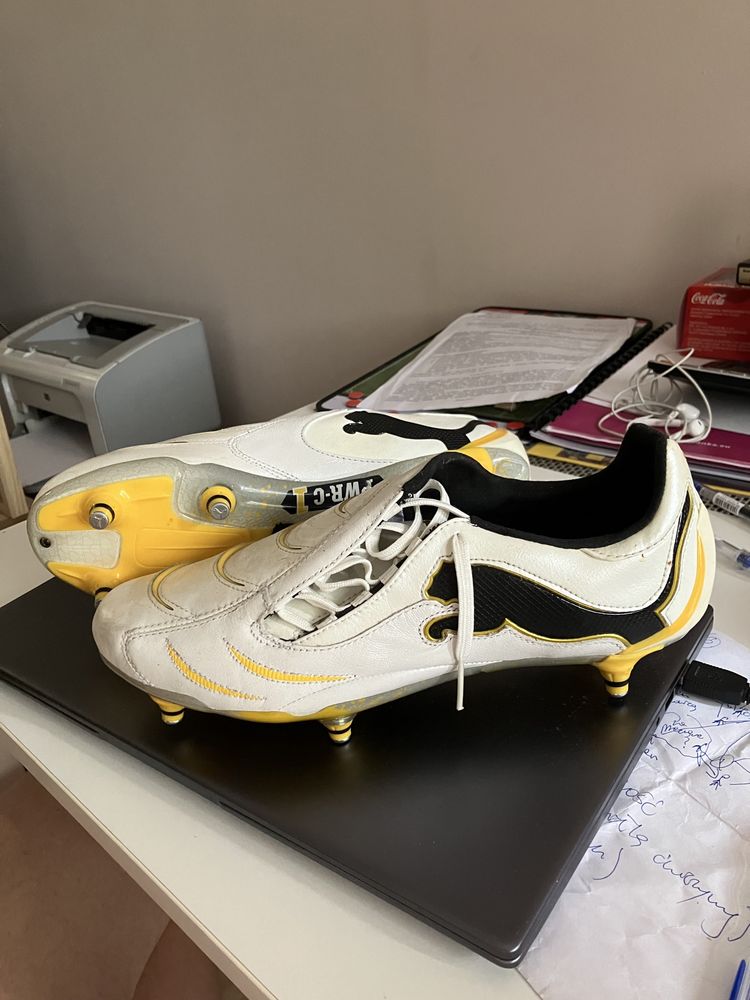 Buty piłkarskie Puma King korki