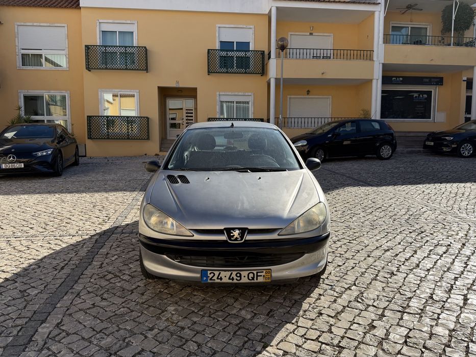 Peugeot 206 1.1 gasolina