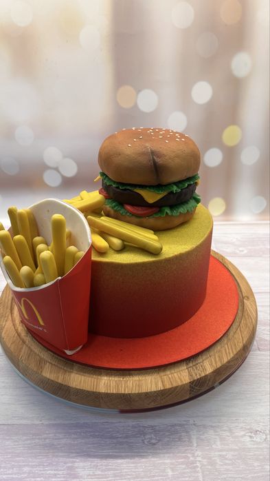 Торти на замовлення  Черкаси, від 700 грн/кг