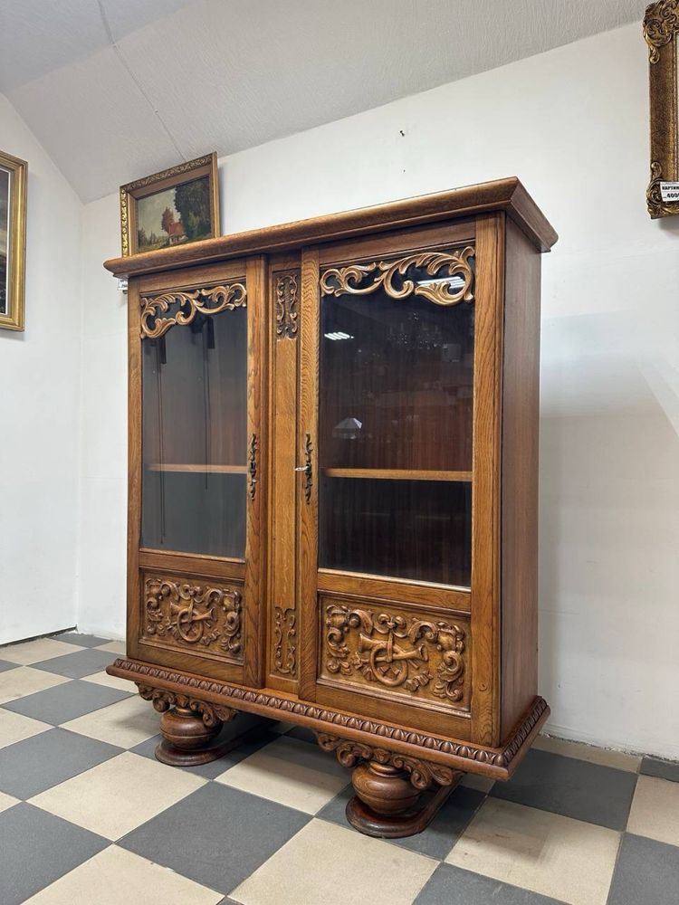 Вітрина сервант дуб витрина дерево 3308