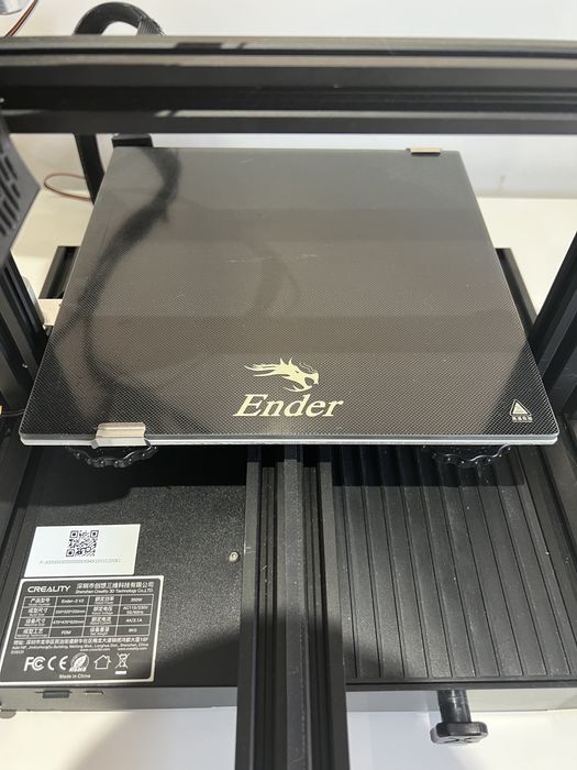 Creality 3D Ender-3 V2 (com auto level)