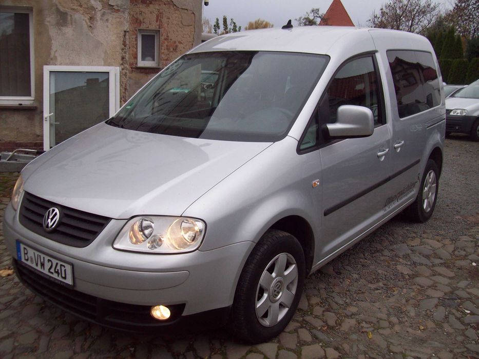 VW CADDY 1,6 MPI/stan perfekcyjny bez korozji/klimatronik