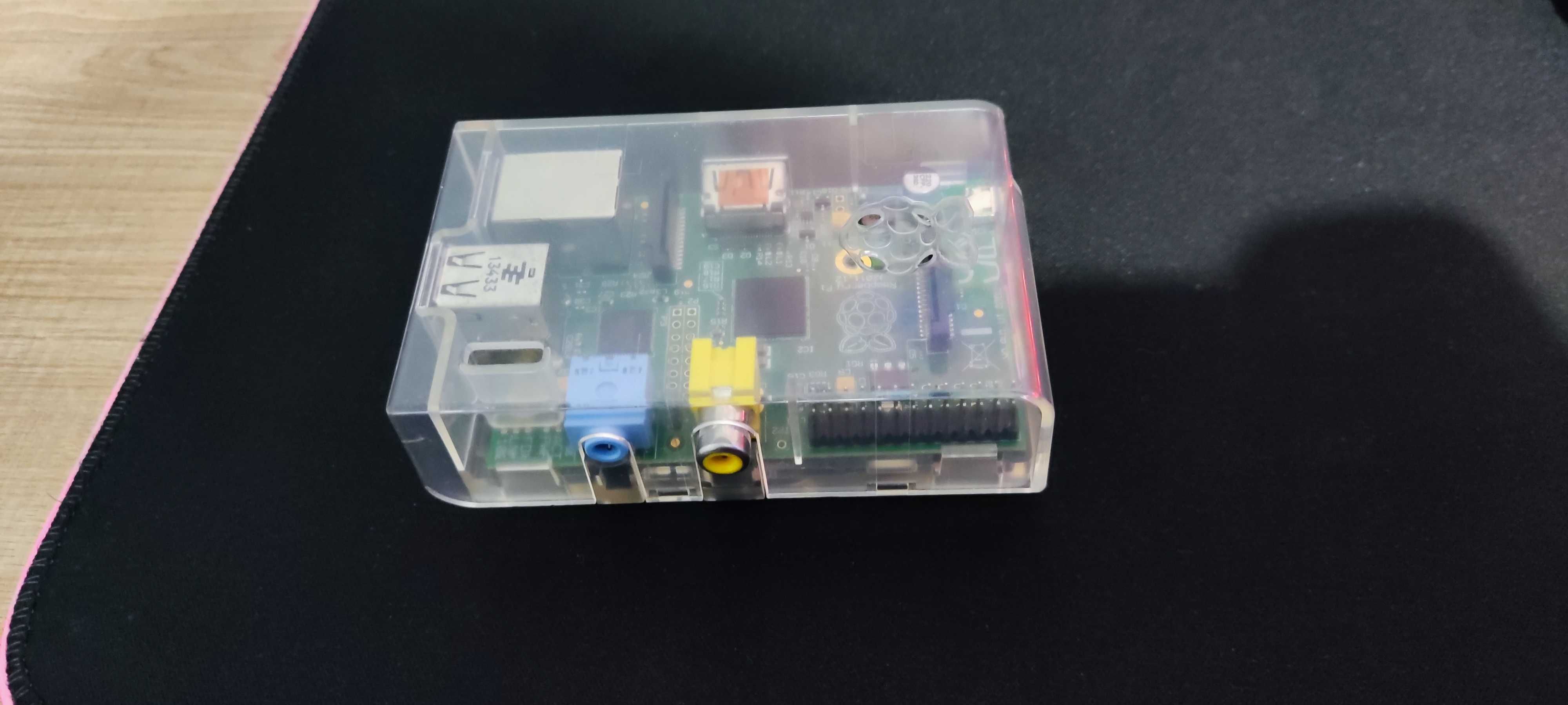 Raspberry Pi 512MB model B 1st Gen