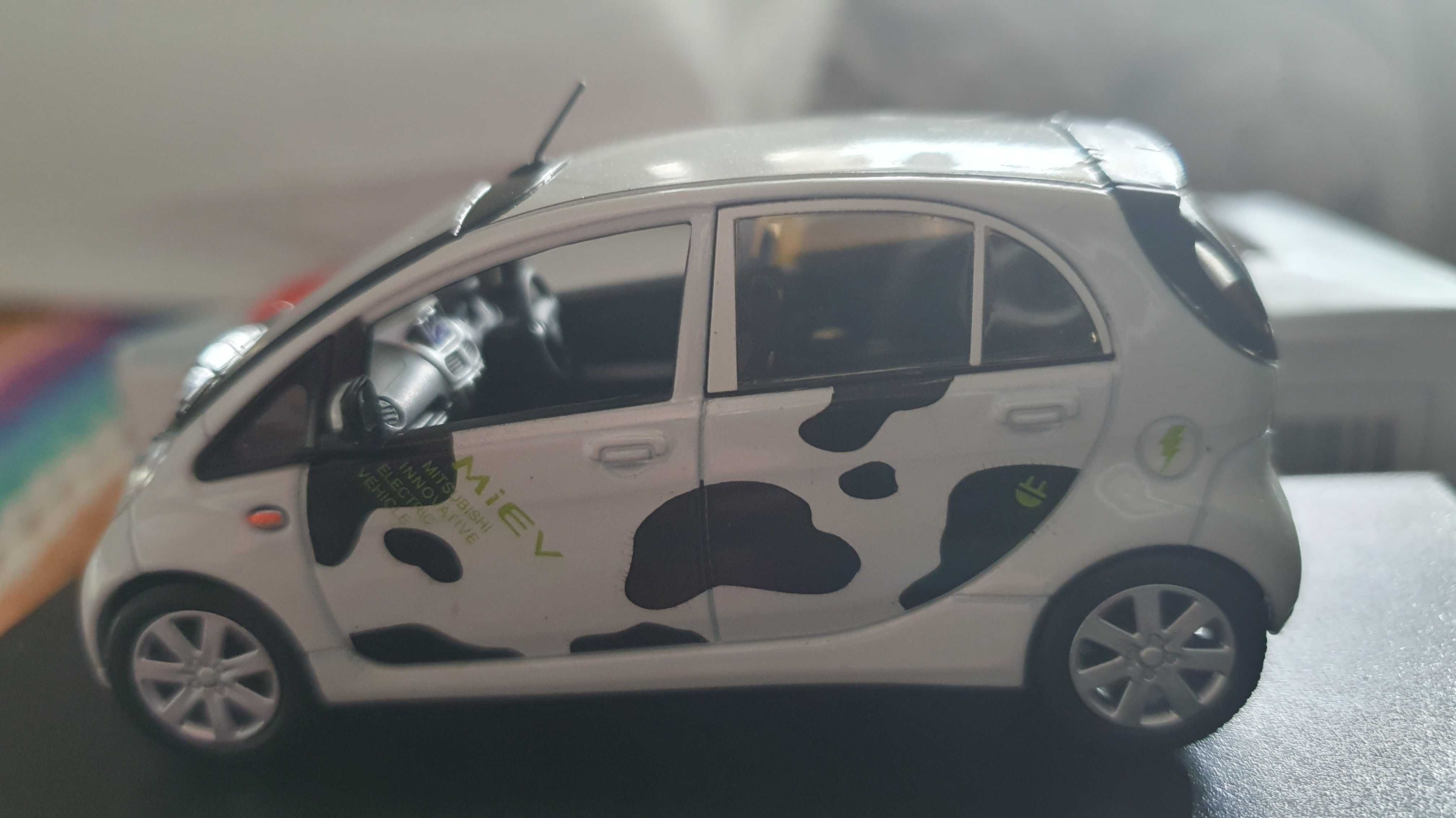 Mitsubishi i-miev, moo moo edition 1/43