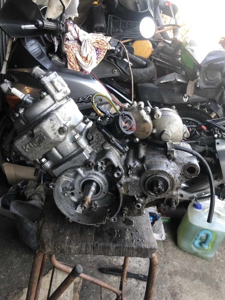 Motor kawasaki kdx 125