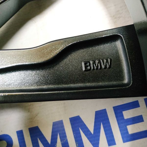 R20 оригінал BMW X5 X6 G05 G06 стиль 740 8071996 8071997 диски бмв
