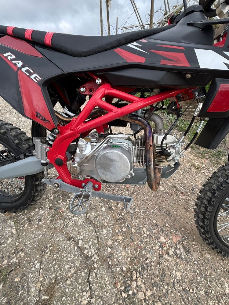 Pit bike Tox Race 140cc como nova