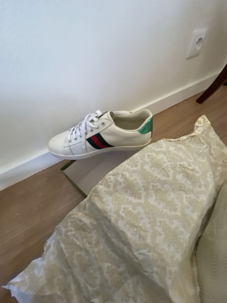 Tenis para homem Gucci