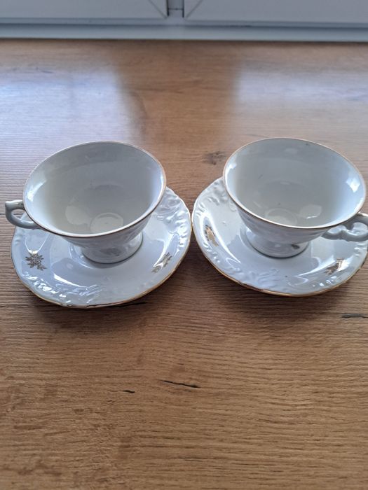 Filiżanki z fabryki porcelany Krzysztof, KPM Walbrzych i z Chodzieży