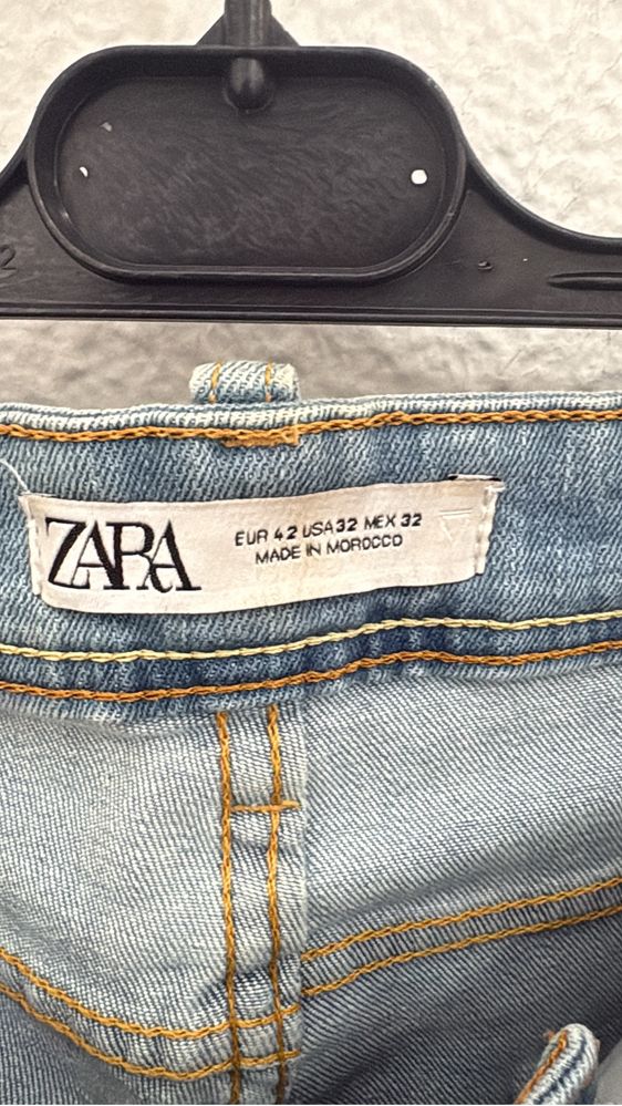 Calca de ganga zara