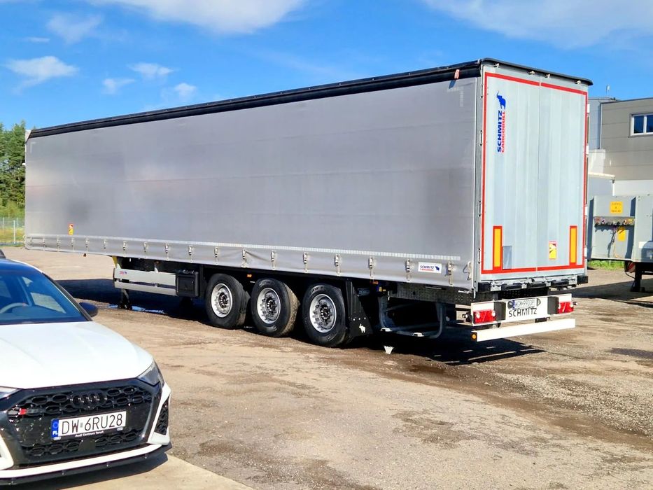 Schmitz Cargobull Varios  Rok 2022/ Standart /Firana/Plandeka/Przebieg 68 tys /385/65/22R22.5