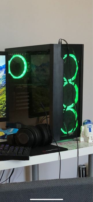 PC Gamer: I5, GTX 1650 SUPER, 16GB RAM,