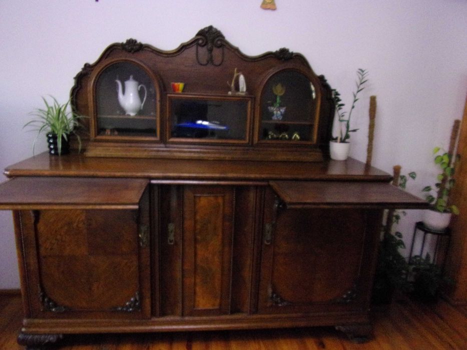 piękny duży zabytkowy kredens wym 210x194cm po renowacji
