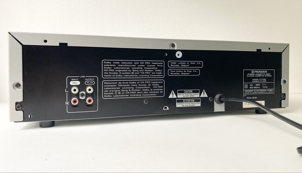 Кассетная дека Pioneer CT-335