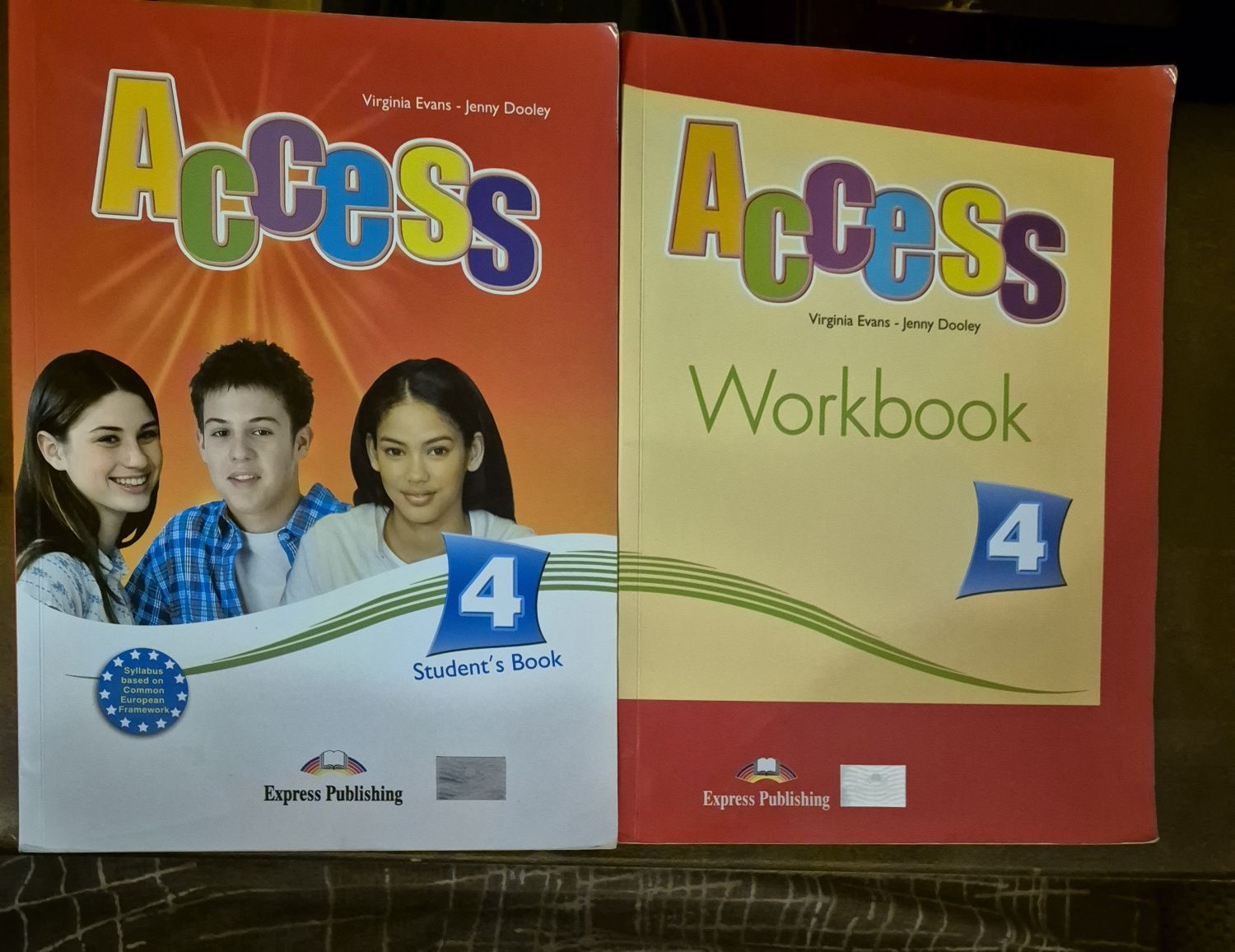 Access 4 Student's book & Workbook