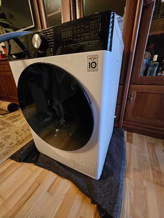 LG Vivace R750 F4W1175YW 11kg 1400obr/min