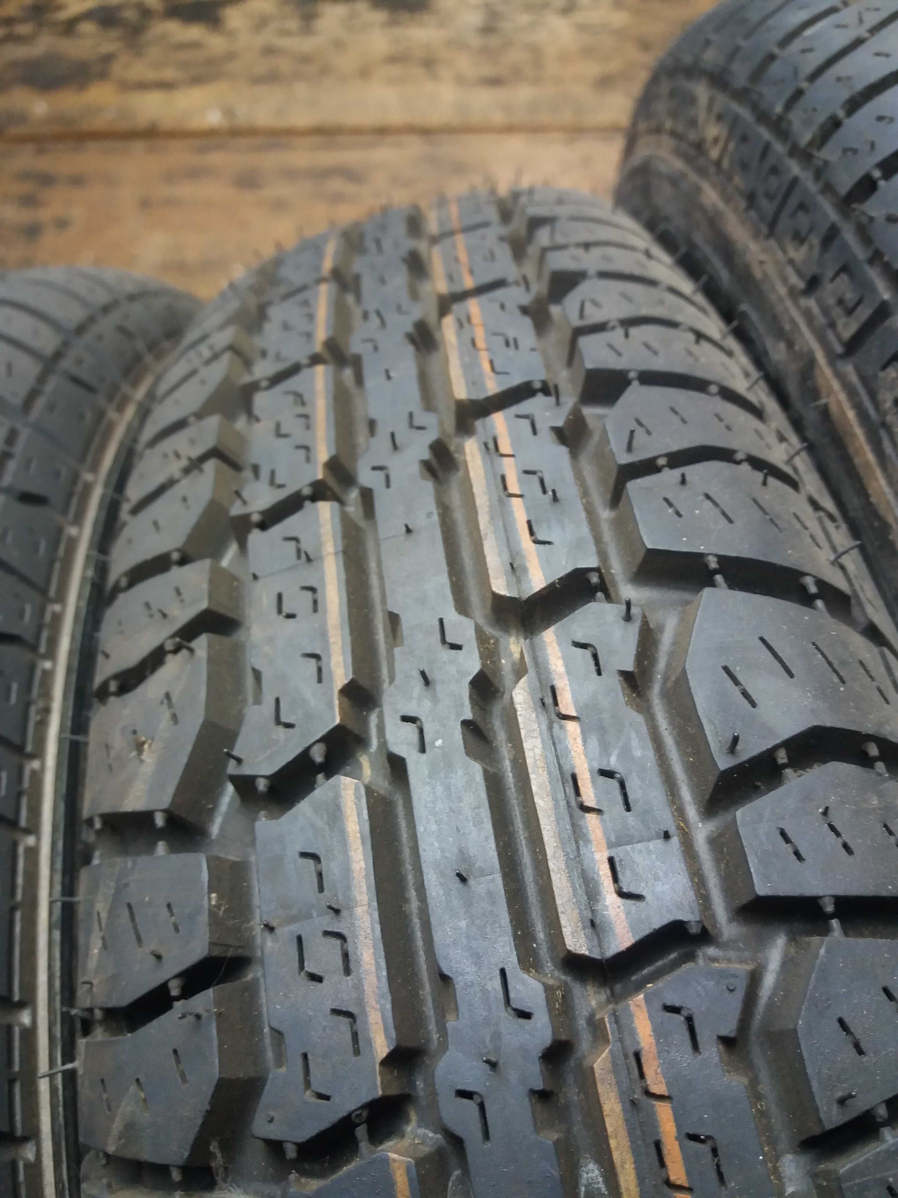 135 / R 13 Dunlop SP 6