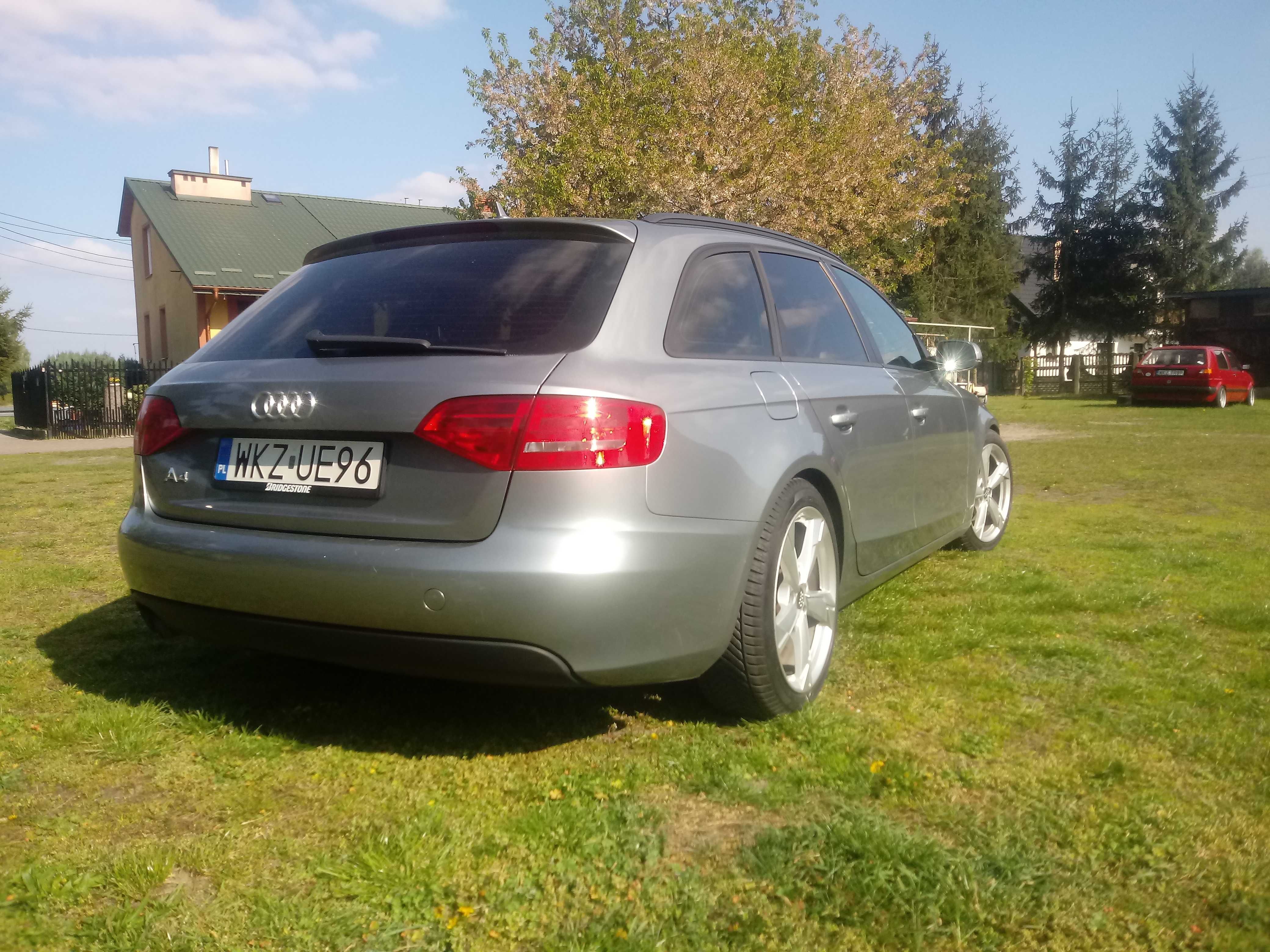 AUDI A4 2.0TDI Automat