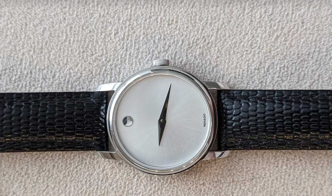 Годинник Movado Museum Classic Watch Collection Оригінал