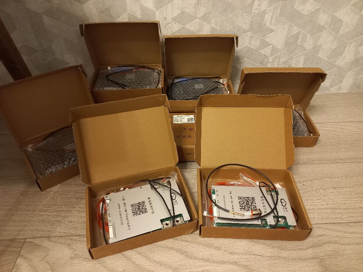 JiKong Bms BD6A20S10P Smart Bluetooth 100А 8S-20s.В наявності.
 В НАЯВ