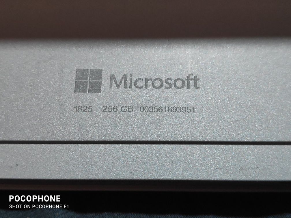 Microsoft Surface GO win 10 pro dotykowy 8GB ram 256GB dysk