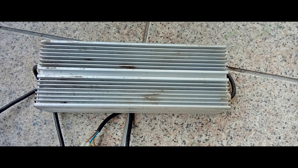 Balastro 600w regulável