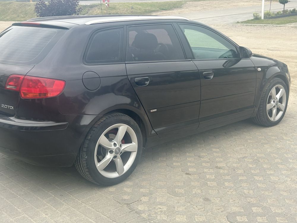 Sprzedam Audi A3 8P sportback 2.0 tdi 140 koni