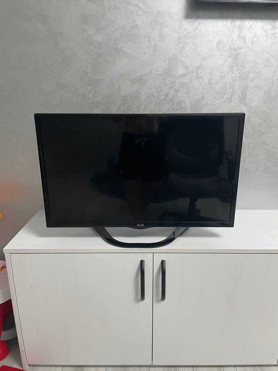АКЦІЯ! Телевізор LG 32LN570V 32" Full HD Smart TV — Wi-Fi, HDMI, USB