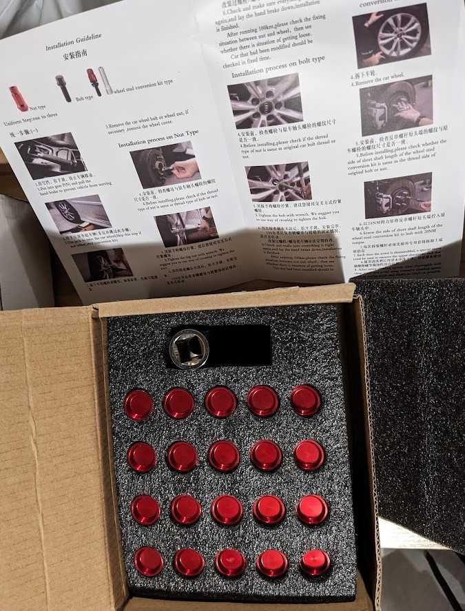 Zestaw 20 śrub do felg kół M14x1,5, 17mm, gwint 28mm, tuning,czerwone