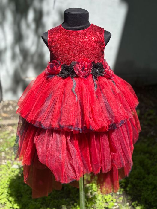 Випускне плаття на дівчинку