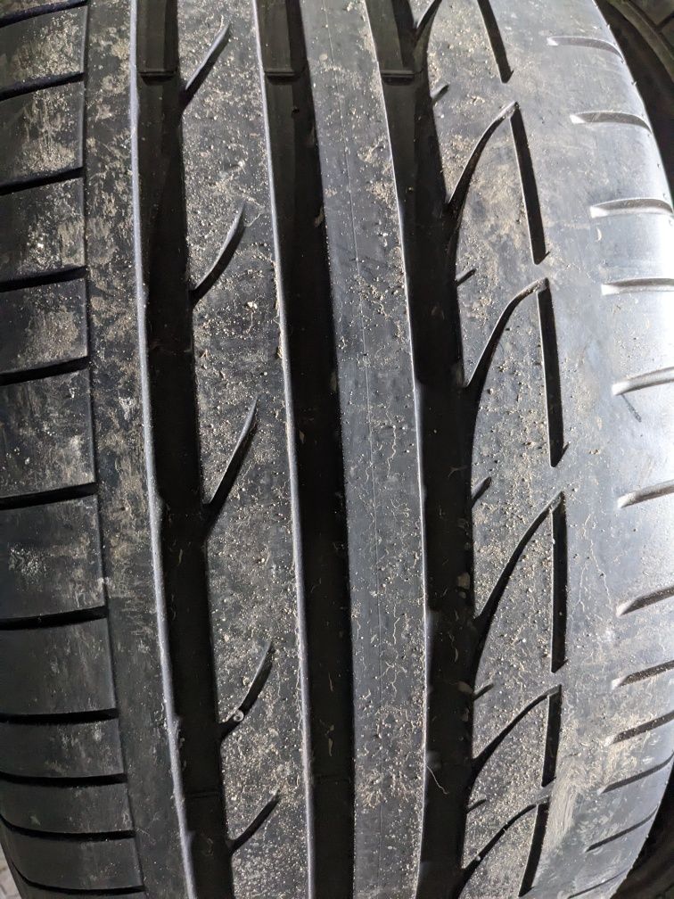 255/40R18 Bridgestone комплект літо