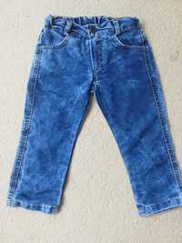 Jeansy dla chłopca, 98cm