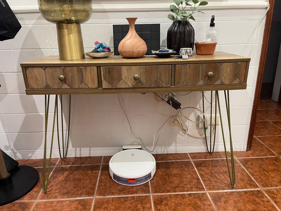 Consola de 3 gavetas JOM